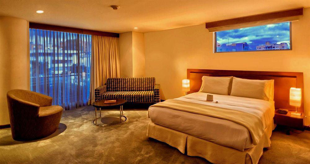 Blue Suites Hotel Богота Екстериор снимка